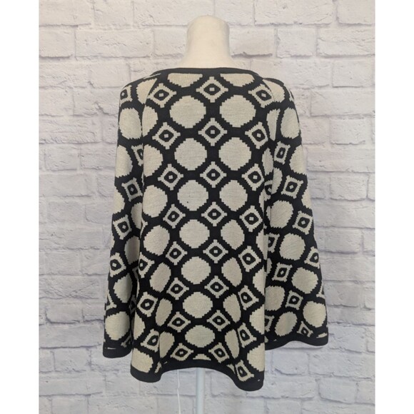 L.A.M.B Gwen Stefani Black & Cream Geometric WOOL poncho Size Medium - Picture 6 of 12